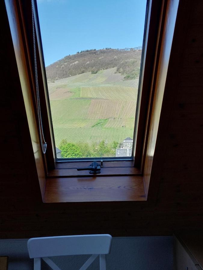 Dachgeschosswohnung Mit Burgblick In Kues Bernkastel-Kues Εξωτερικό φωτογραφία