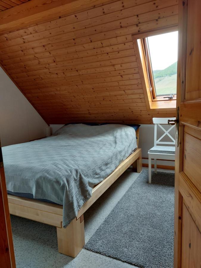 Dachgeschosswohnung Mit Burgblick In Kues Bernkastel-Kues Εξωτερικό φωτογραφία